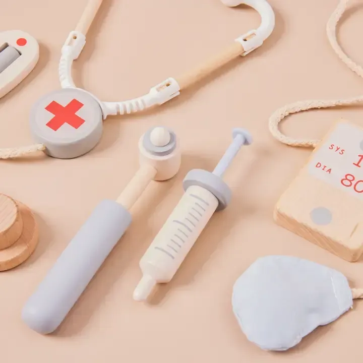 Ensemble de jeu en bois docteur