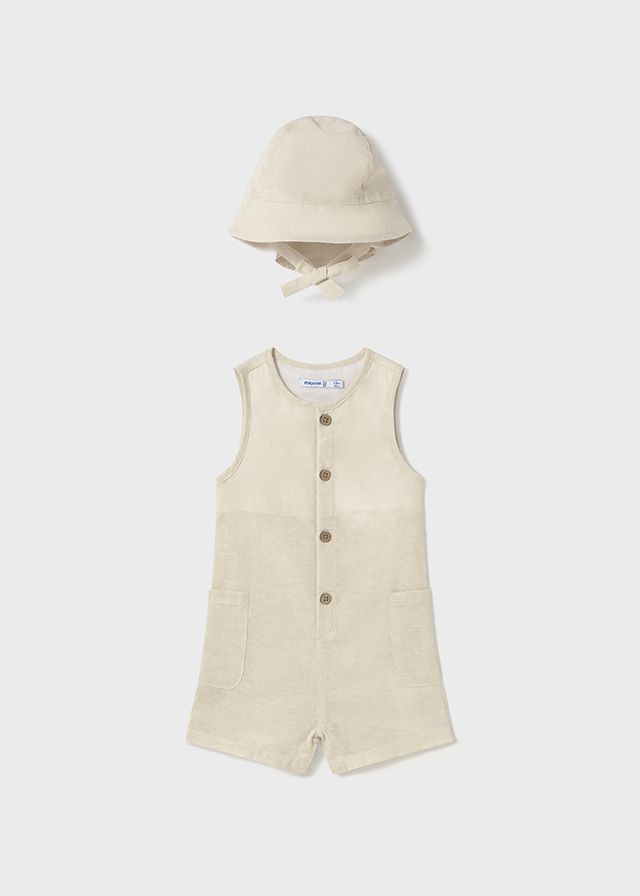 Salopette avec chapeau