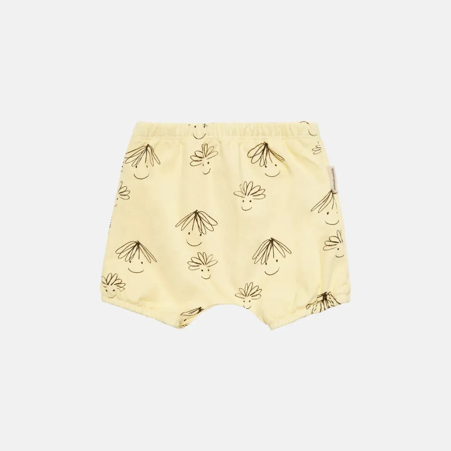 Short visages heureux