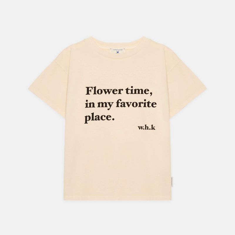 T-shirt flower
