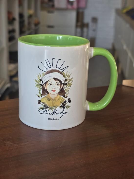Tasse fille du maquis