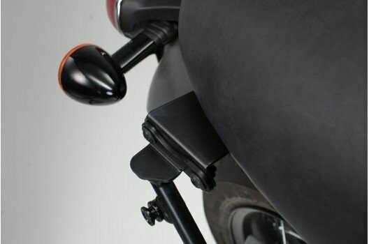 SW-MOTECH Adapter für SLC Seitenträger rechts für Triumph Bonneville T100 und T120 (16-) ohne Original Haltebügel SW-MOTECH Adapter für SLC Seitenträger rechts für Triumph Bonneville T100 und T120 (16-) ohne Original Haltebügel
