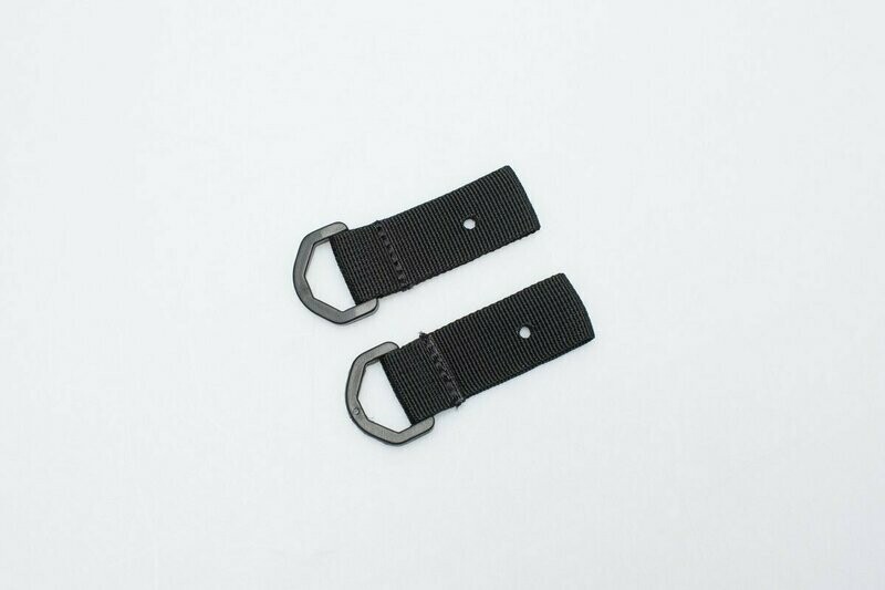SW-MOTECH Zurrösen für Kennzeichenbefestigungs-Set. 2 Zurrschlaufen für Hecktaschen. SW-MOTECH Zurrösen für Kennzeichenbefestigungs-Set. 2 Zurrschlaufen für Hecktaschen.