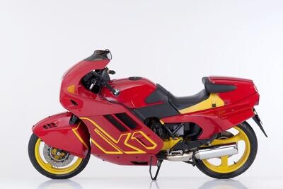 BMW K1