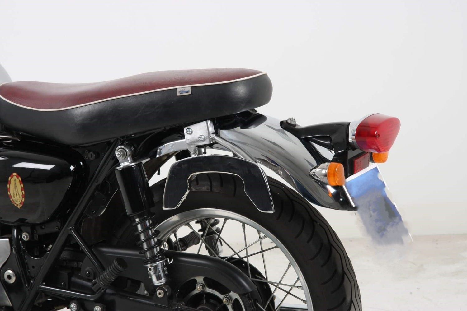 Hepco&Becker C-Bow Seitenträger chrom für Kawasaki W 650 (1999-2006)/W 800 (2011-2016)