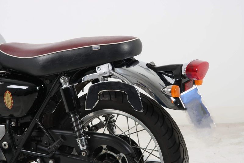 Hepco&Becker C-Bow Seitenträger chrom für Kawasaki W 650 (1999-2006)/W 800 (2011-2016) Hepco&Becker C-Bow Seitenträger chrom für Kawasaki W 650 (1999-2006)/W 800 (2011-2016)