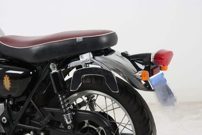 Hepco&Becker C-Bow Seitenträger chrom für Kawasaki W 650 (1999-2006)/W 800 (2011-2016) Hepco&Becker C-Bow Seitenträger chrom für Kawasaki W 650 (1999-2006)/W 800 (2011-2016)