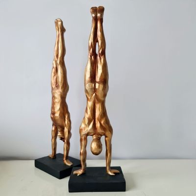 J-Line Turner Poly Brons beeldje J-Line Turner Poly Brons beeldje