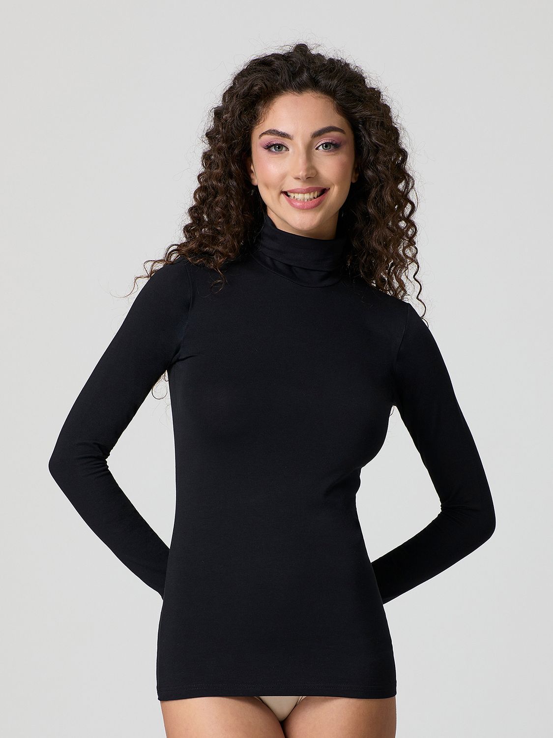 4267A Jadea D. T-shirt met Col lange mouw zwart