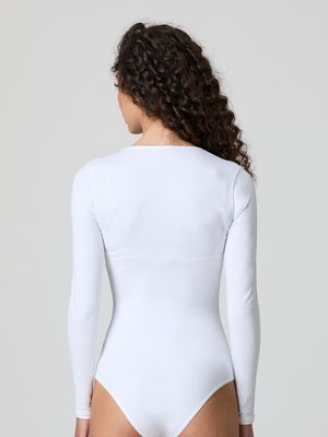 (4154) Jadea D. Body ronde hals wit