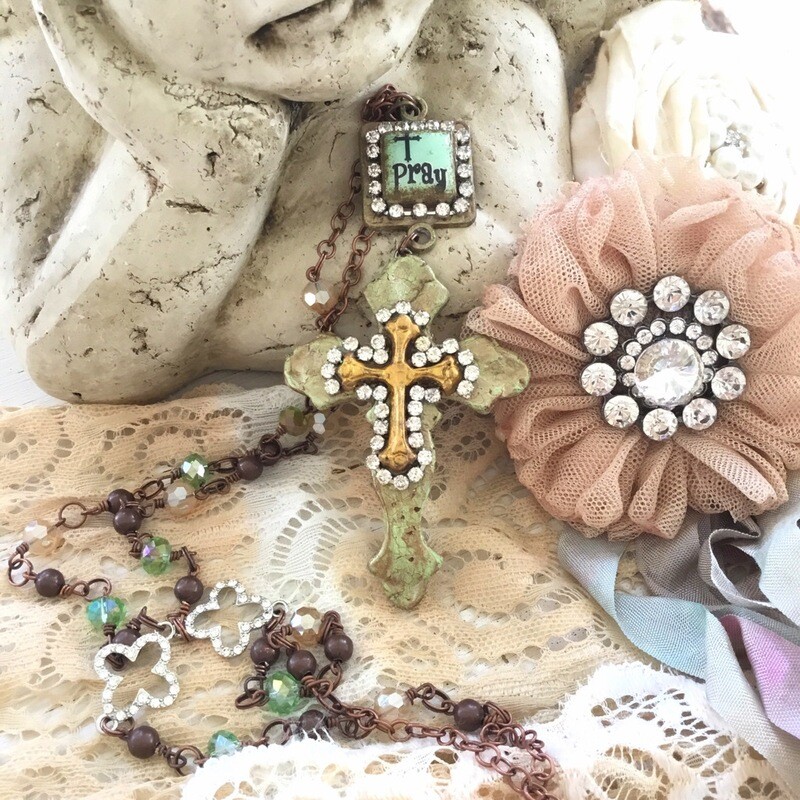 Grandma's Prayers Hope on Faith, "Pray" Connector-Shabby Moss