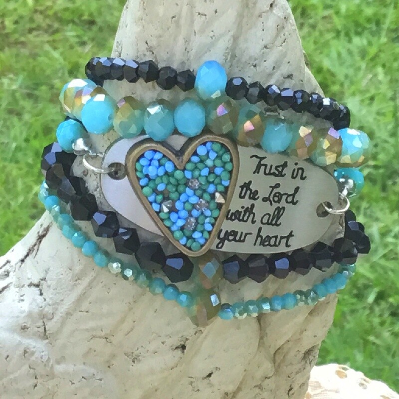 Trust In The Lord 5 Piece Stretch Bracelet Set