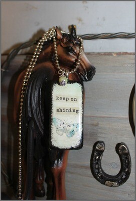 Inspirational High-Gloss Altered Embellished Domino