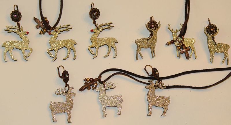 Christmas in the Country Christmas Deer Necklace