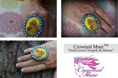 God Loves Cowgirls & Horses - RING