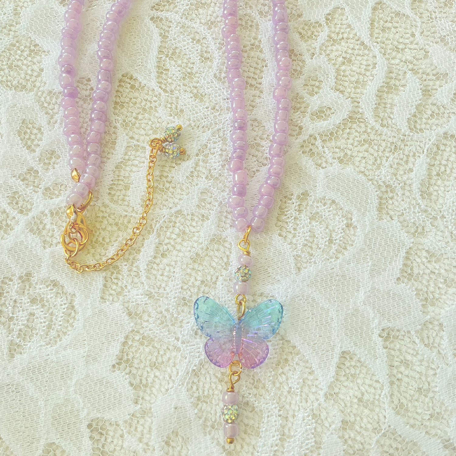 Butterfly Beauty Layering Necklace-Costume Jewelry Fashion Accessory Butterfly Beauty Layering Necklace-Costume Jewelry Fashion Accessory