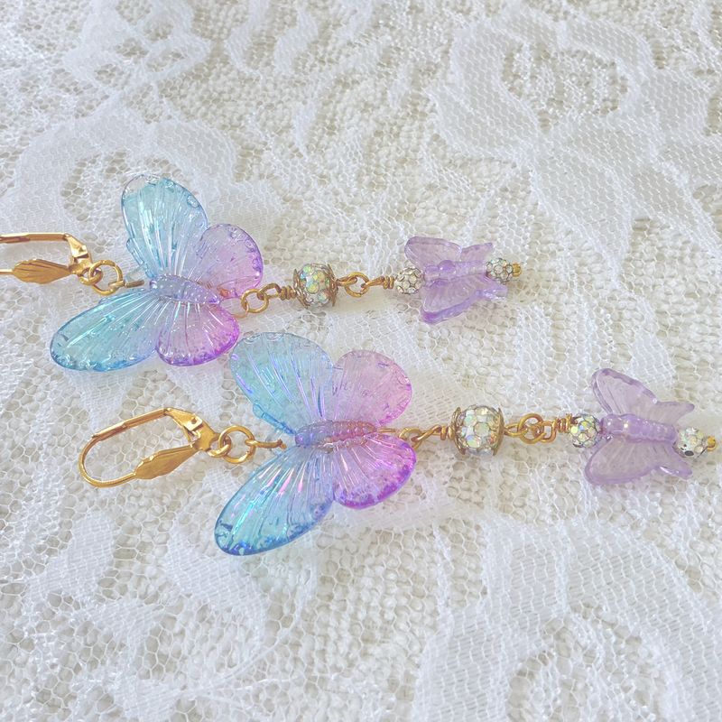 Butterfly Beauty Lever Back Earrings-Costume Jewelry Fashion Accessory Butterfly Beauty Lever Back Earrings-Costume Jewelry Fashion Accessory