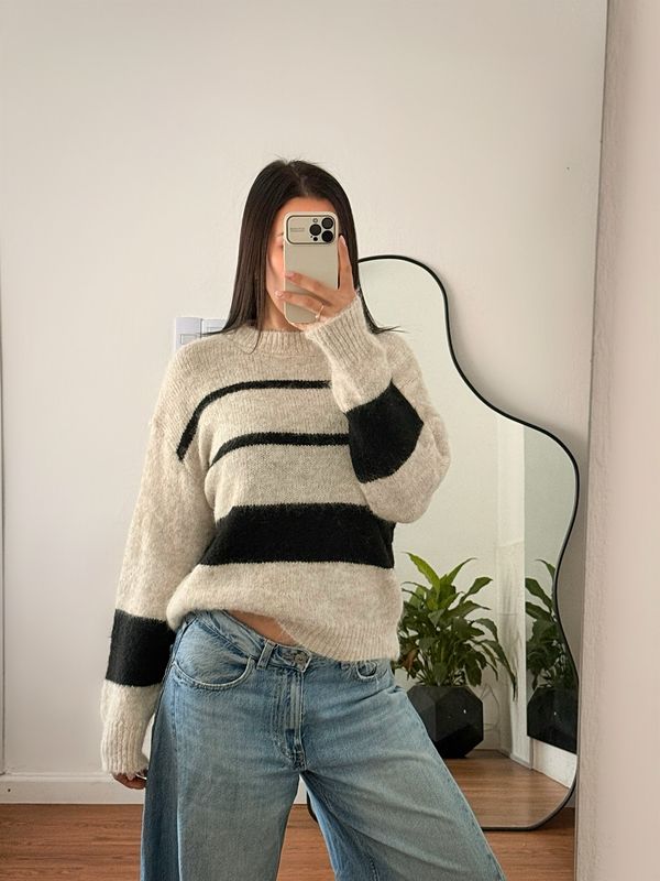 SWEATER VANGKOK