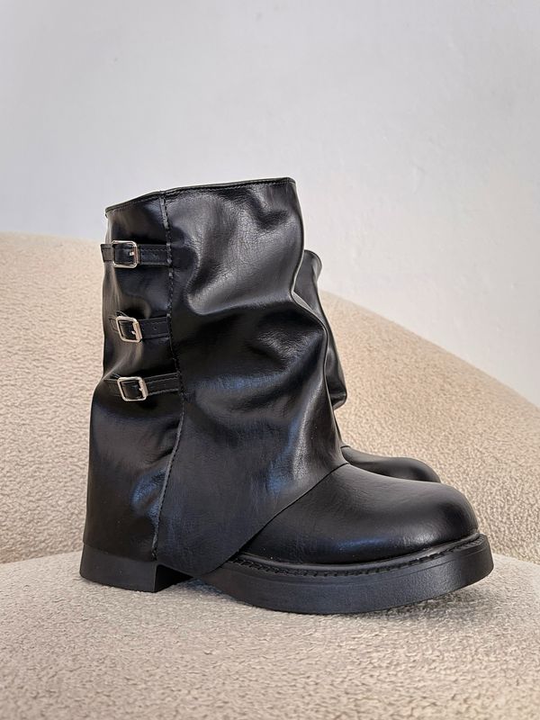 BOOTS MARYE