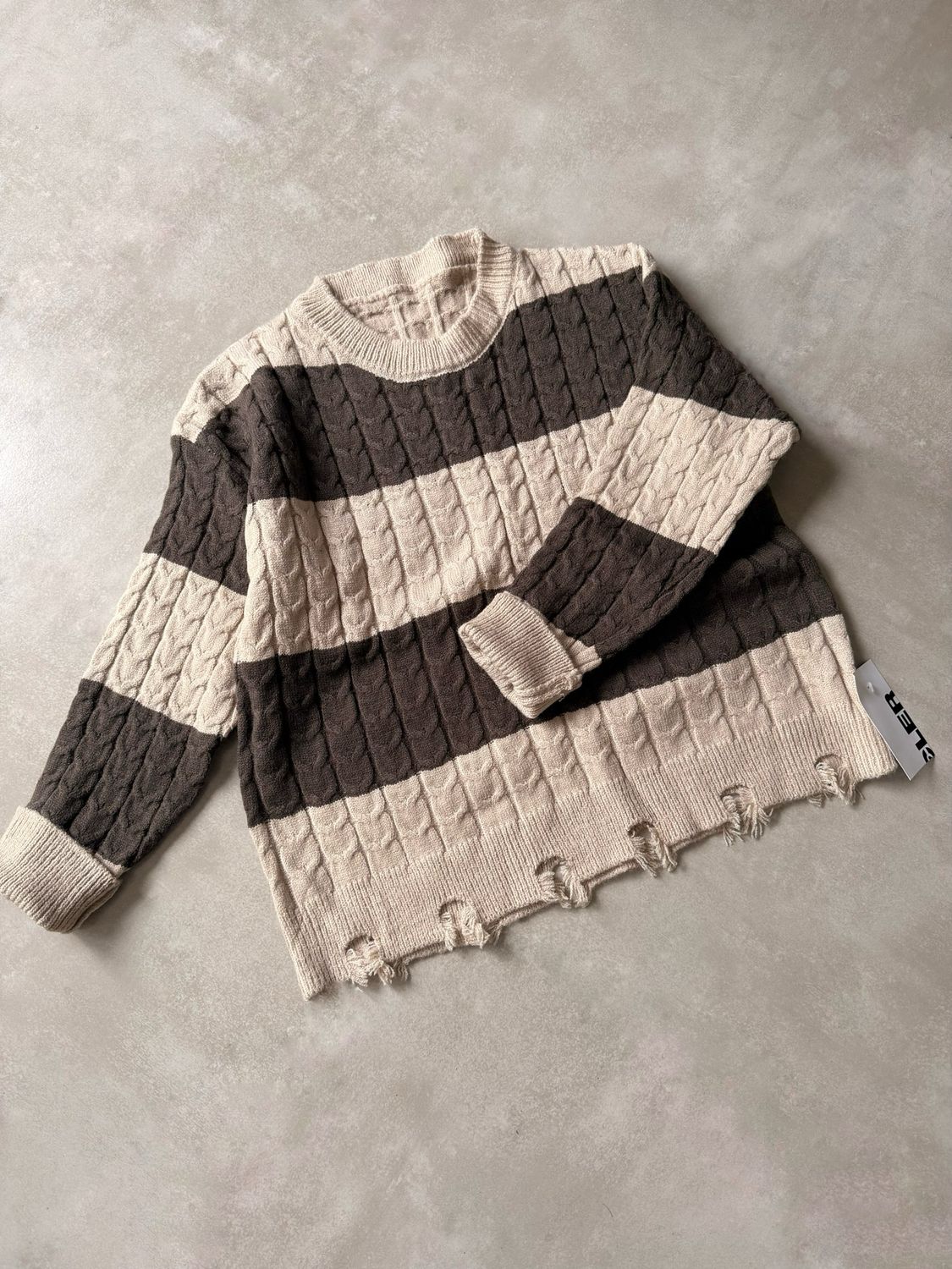 SWEATER DE PUNTO IRREGULAR