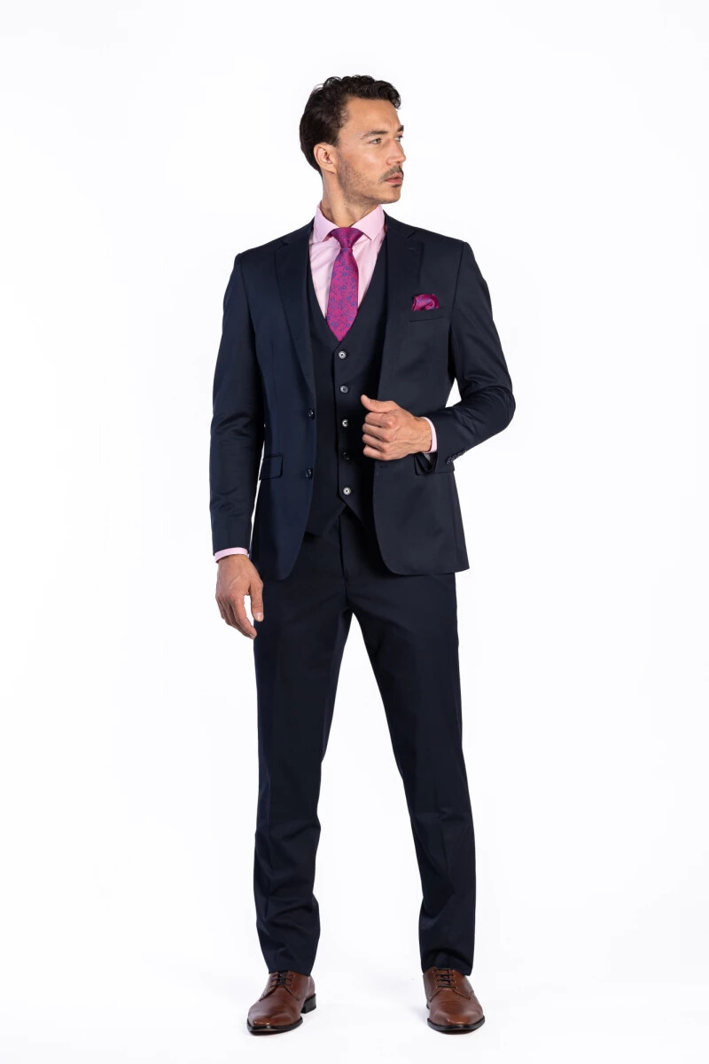 TRAJE BOLONIA