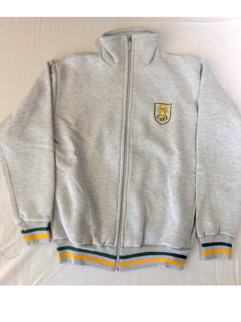 Buzo deportivo secundaria