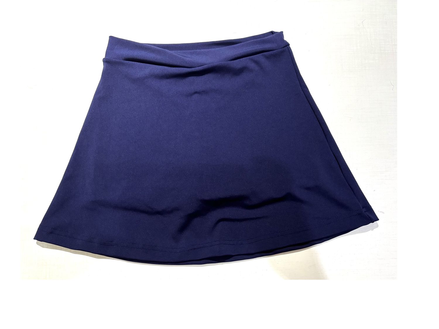 Pollera deportiva de lycra azul marino