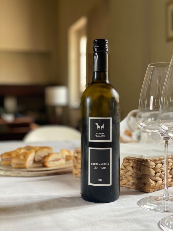 DEGUSTAZIONE PREMIUM DI VINO (per 2 persone)
