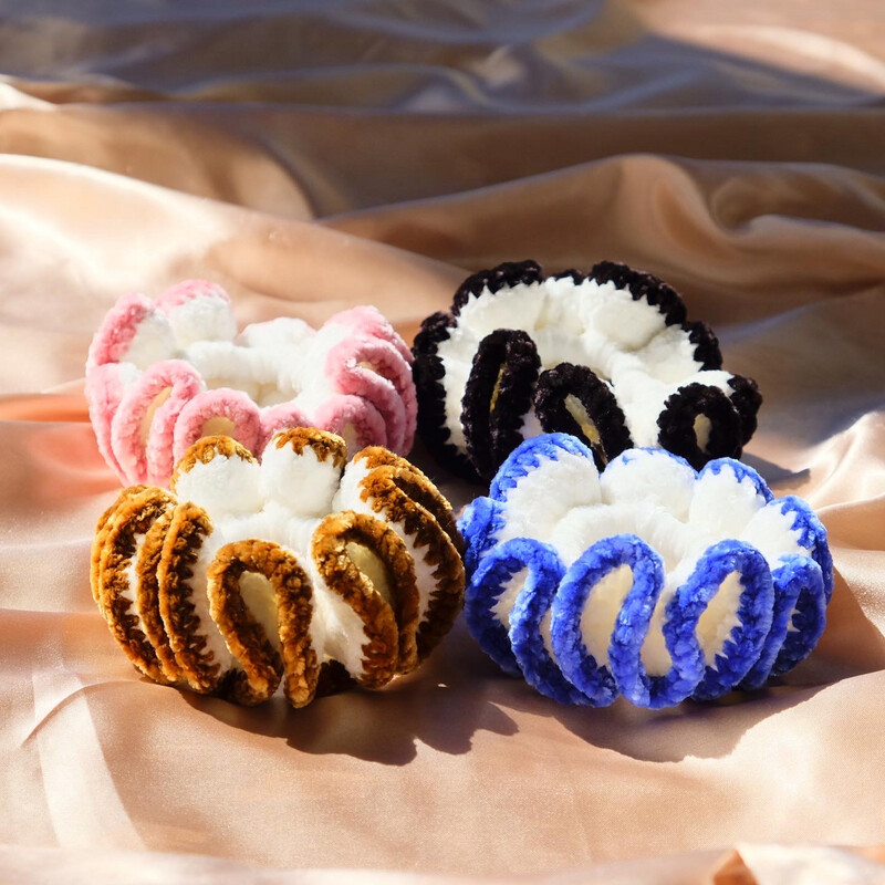 Coral Scrunchie