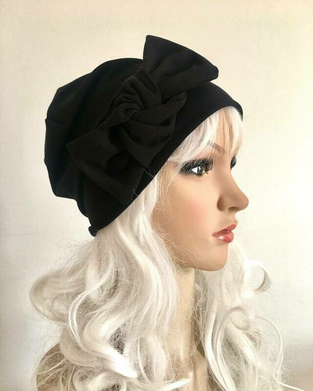 CAPPELLINO CON FIOCCO