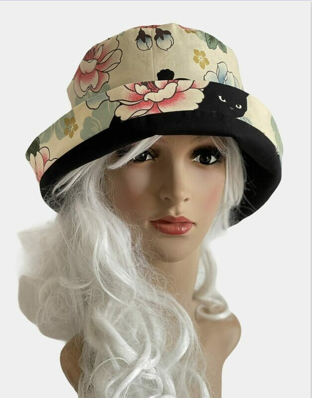 HAT WITH BRIM