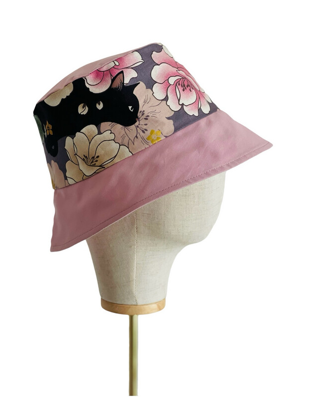 BUCKET HAT