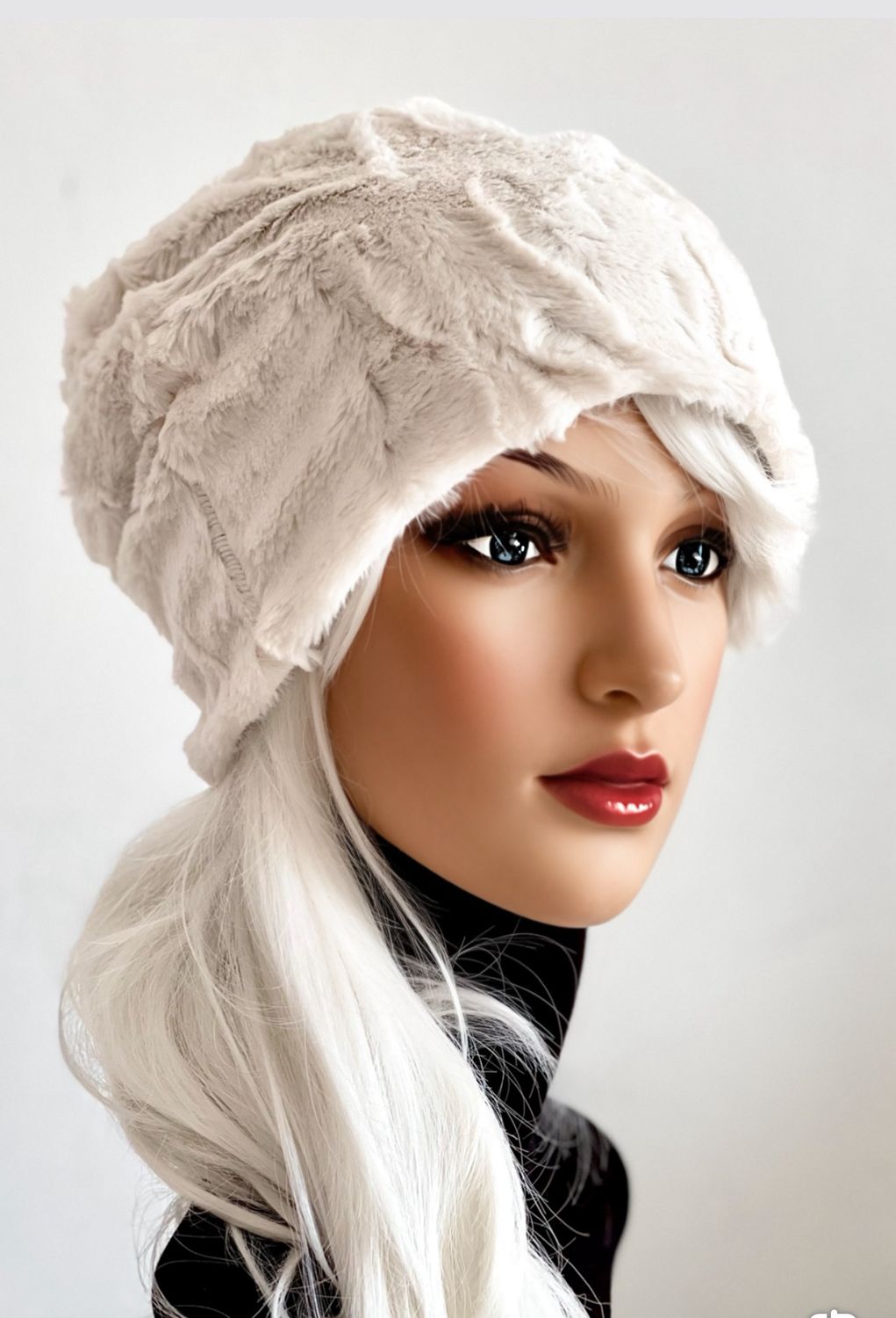CAPPELLO PELLICCIA ECOLOGICA