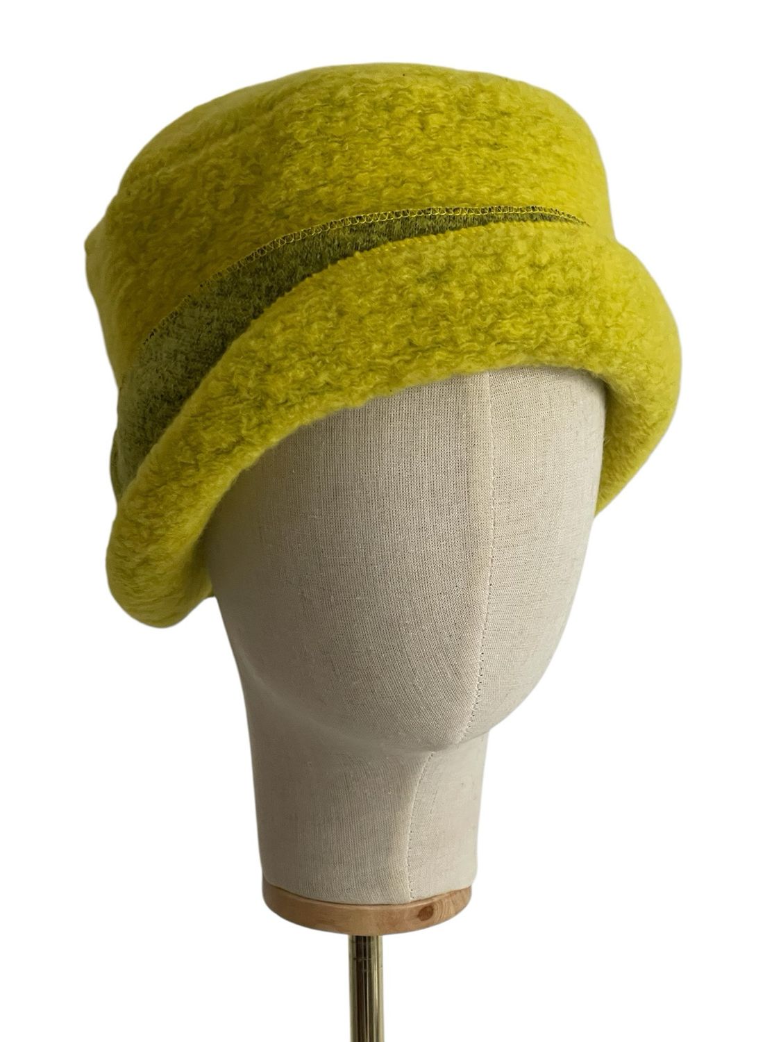 CAPPELLO ANNI’30 LANA COTTA