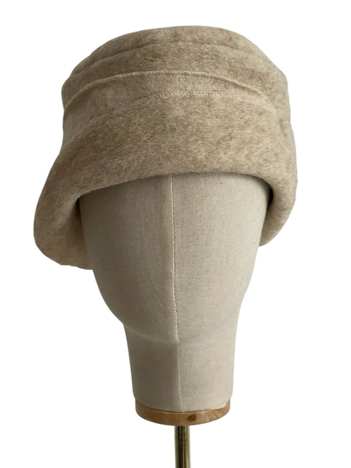 30&#39;S HAT COOKED WOOL