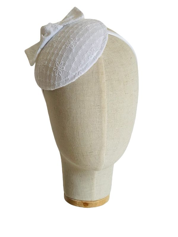 FASCINATOR