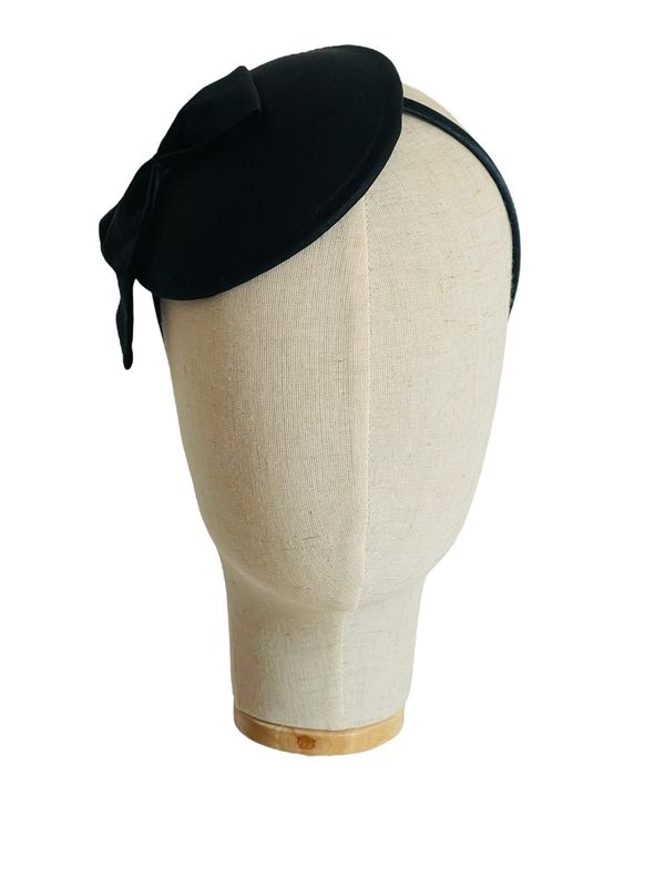 FASCINATOR