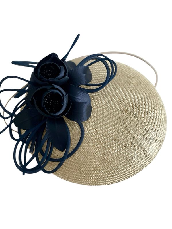 FASCINATOR