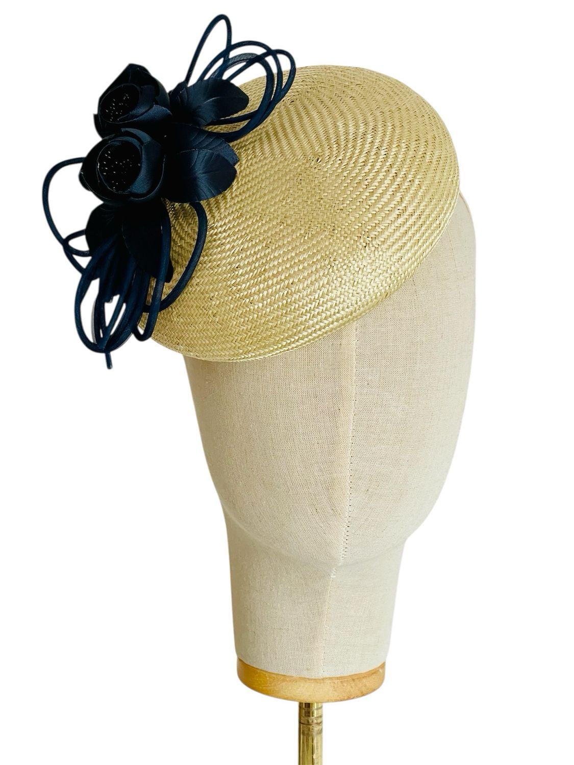 FASCINATOR