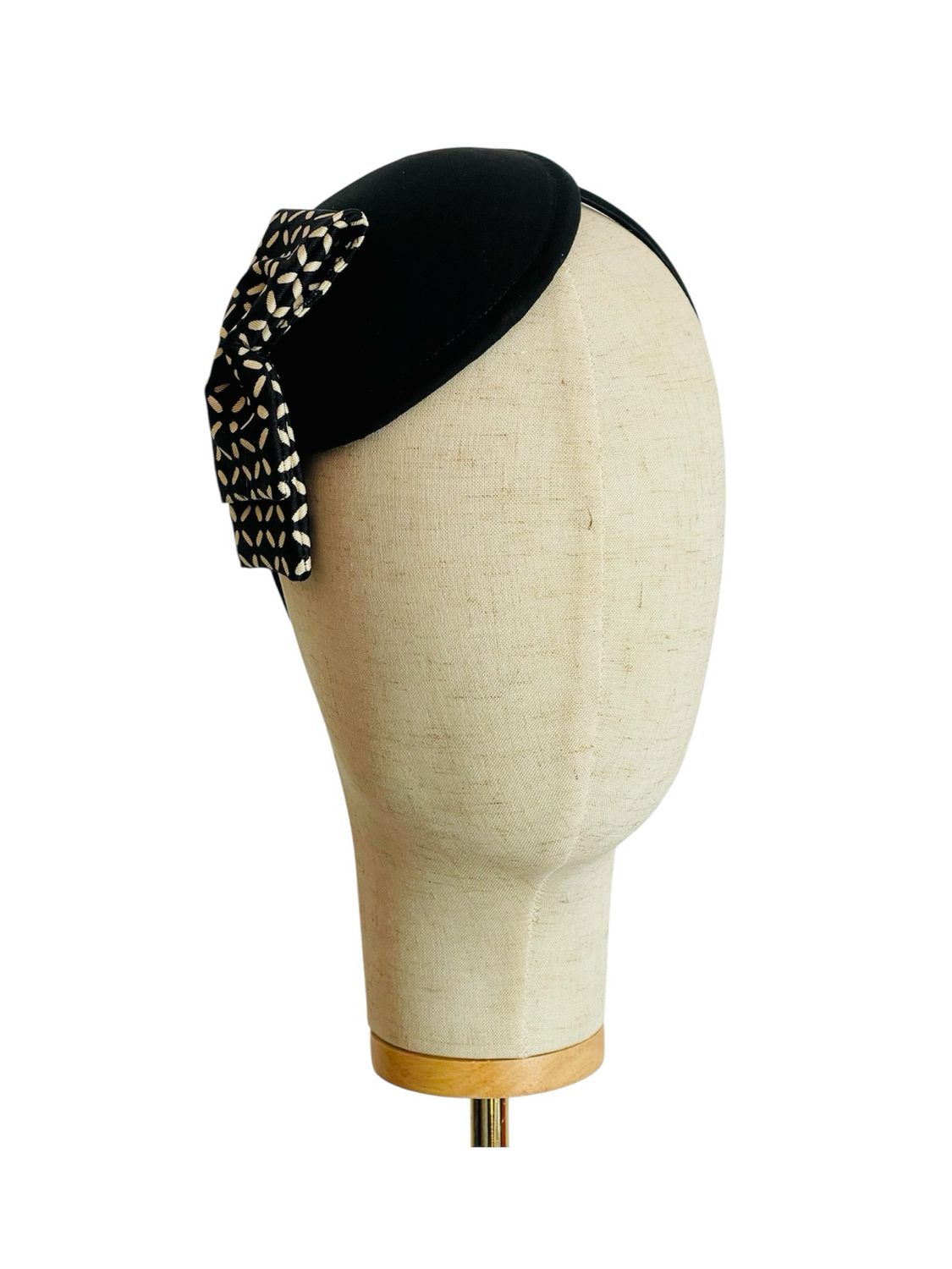 Fascinator