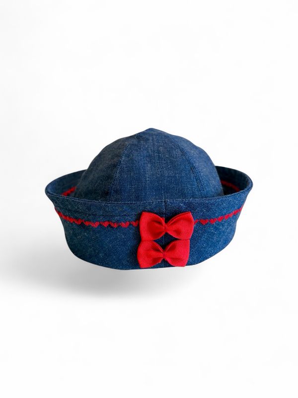 Cappellino da marinaio denim cuoricini