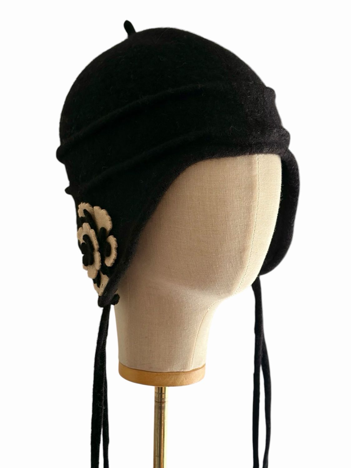 Pure merino wool aviator