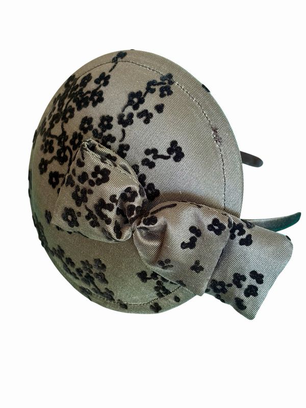 FASCINATOR