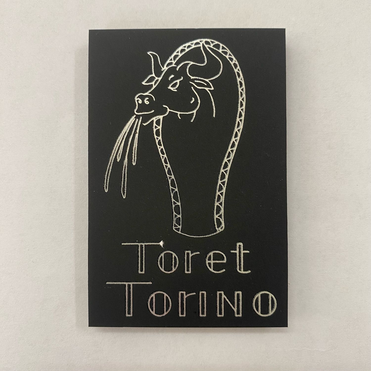 Magnete Plexi Nero Toret 2