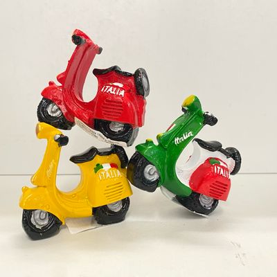 Monumento Vespa color ITA