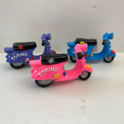 Magnete resina Vespa HIPPY 3D Torino