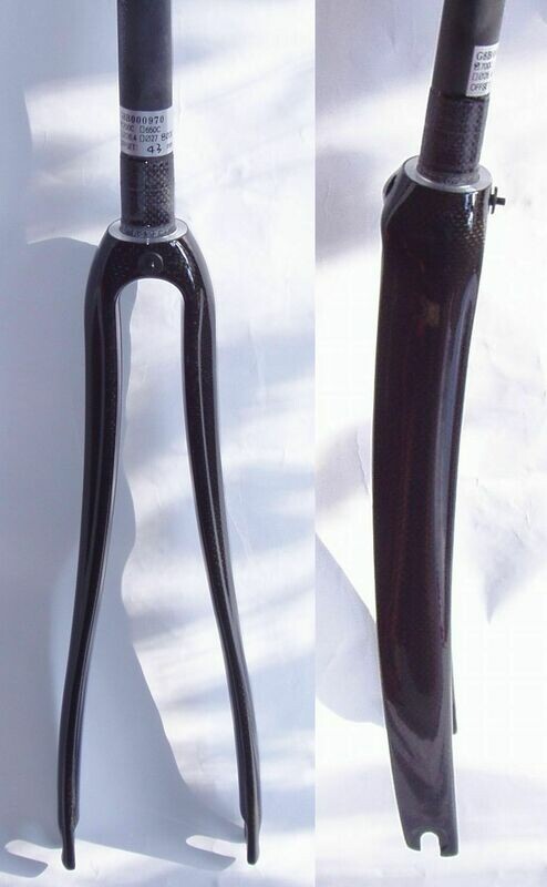 XXLight 1 1/8" Carbon-Rennrad-Gabel F295