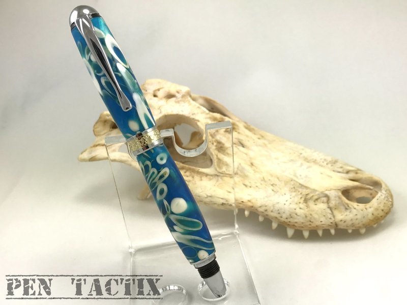 Alligator Teeth Fountain Pen