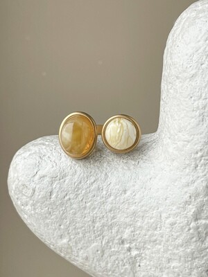 Двойное кольцо с медовым и пейзажным янтарем, размер 17,5