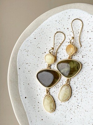 Dangle earrings with amber 12,44g